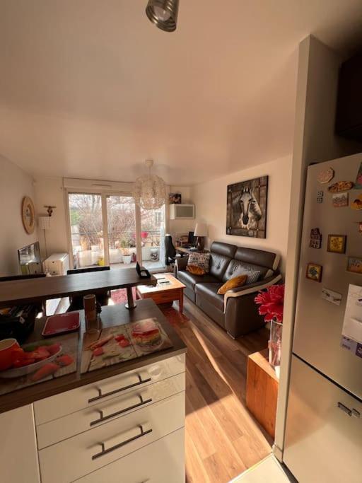 Appart 2 Chambres 17 Min De Paris Rosny-Sous-Bois Extérieur photo