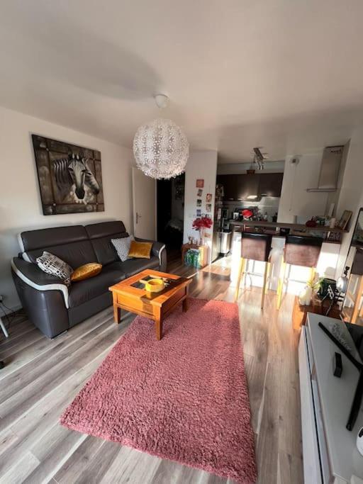 Appart 2 Chambres 17 Min De Paris Rosny-Sous-Bois Extérieur photo